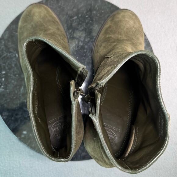 Tory Burch Sofia Lug Sole Ankle Bootie Heel Green Suede Women’s Size 9M US - Picture 6 of 8